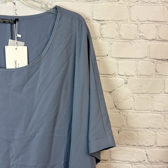 BloomChic Blue Button Detail Rolled Sleeve Top Plus Size 28 5X - Picture 3 of 5